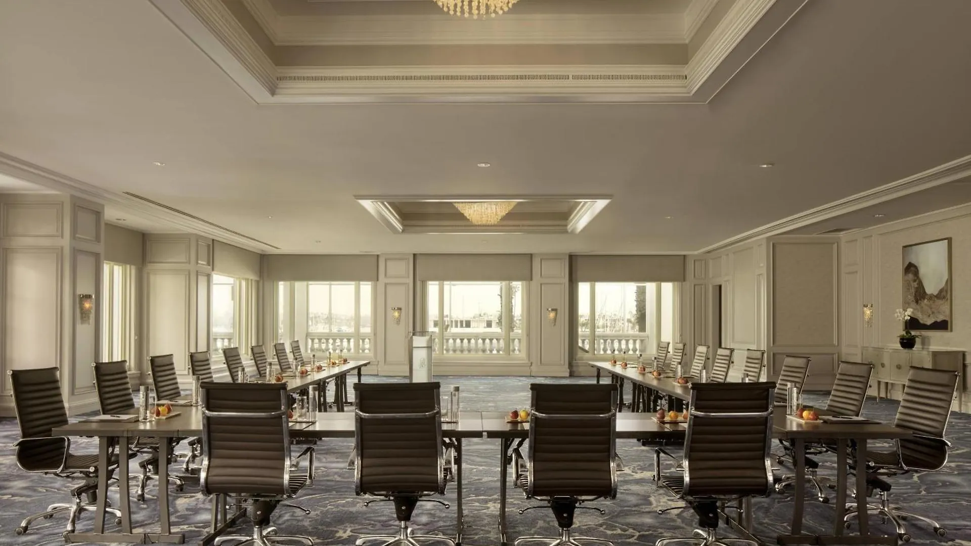 The Ritz-Carlton, Marina Del Rey Hotel Los Angeles